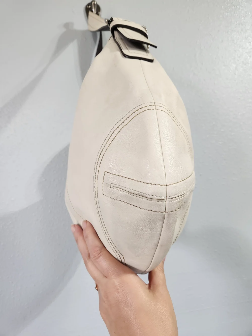 Coach Cream Leather Soho Hobo Dark Brown Strap Y2k Xl Hobo 13x11 Vintage 2005
